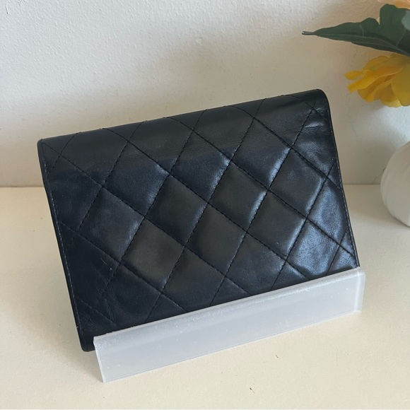 ❗️Sold ❗️Authentic Chanel wallet🩷❤️ - Picture 3 of 13